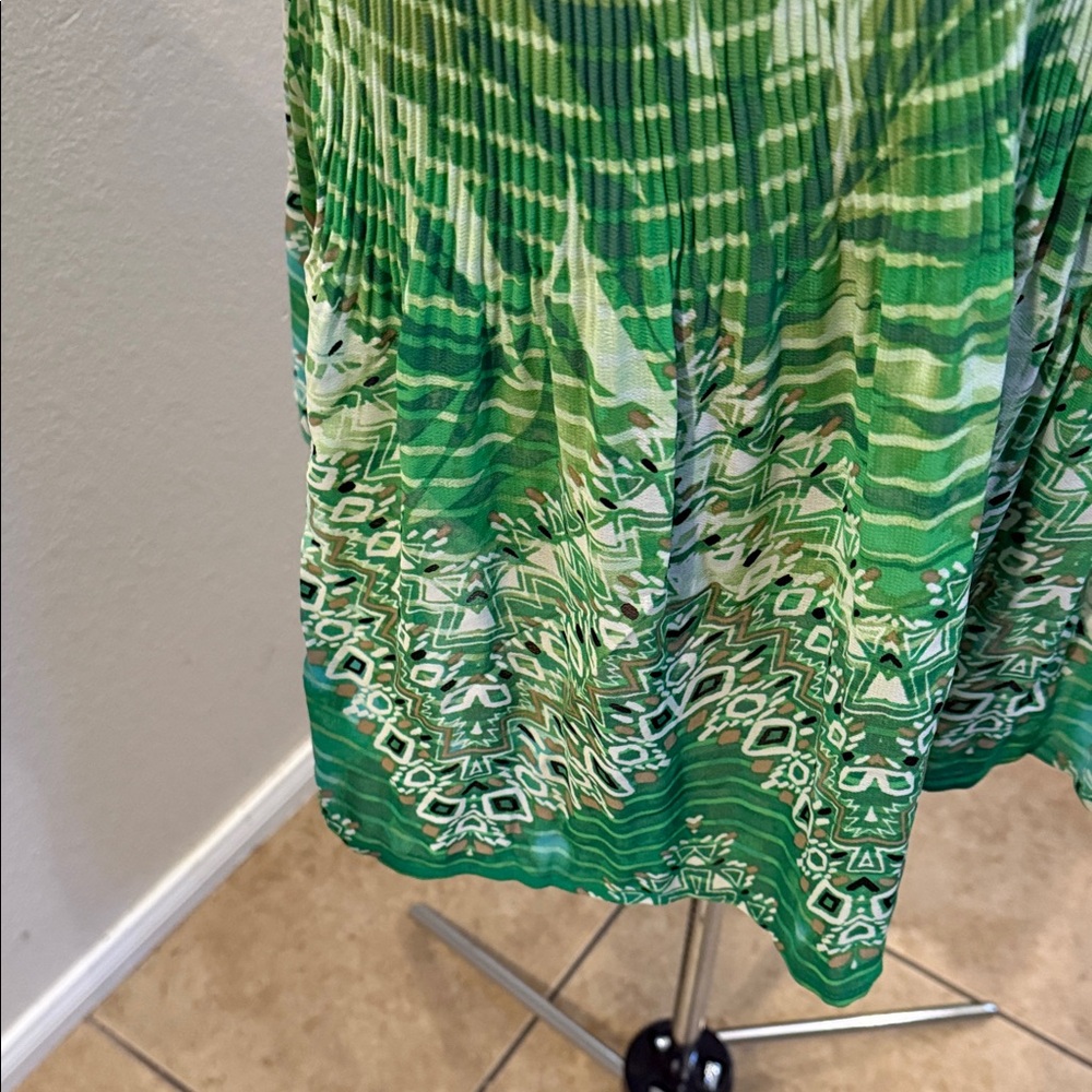 Catherines Green Patterned V-Neck Top with Beaded Trim - Picture 6 of 8